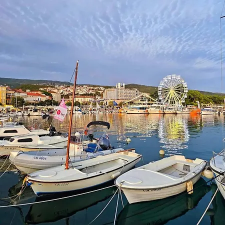 Ziks 아파트 크리크베니카