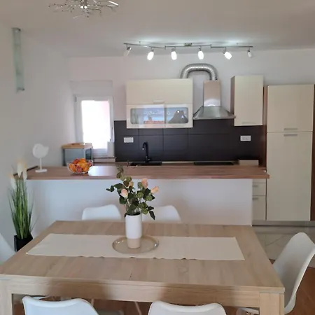 Ziks Apartament Crikvenica
